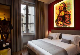 The Frame Hotel allows 18 year olds to book a room