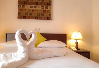 Bentota Hotel Sunset Araliya & Water Sports has Balcony rooms