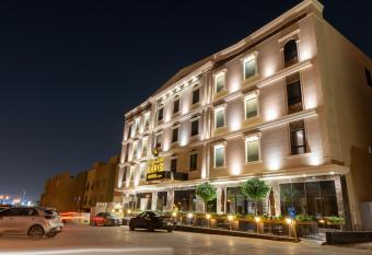 Karim Hotel Riyadh allows 18 year olds to book a room
