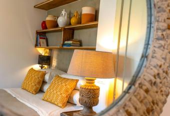 Masseria Ferarelli Trepizzi allows 18 year olds to book a room