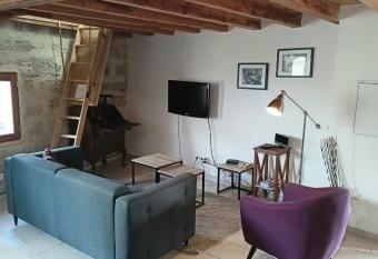 L Authentique allows 18 year olds to book a room