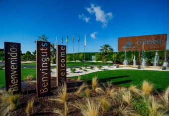 Creixell Camping & Family Resort allows 18 year olds to book a room