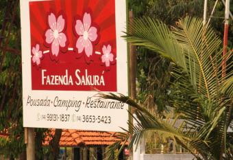 POUSADA SAKURA allows 18 year olds to book a room