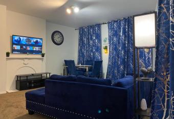 Baltimore city comfort and luxury has Balcony rooms