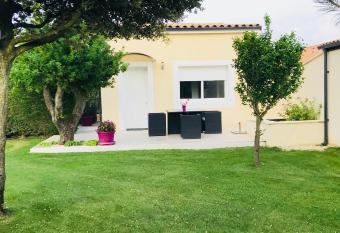 Le Gite de la Bergide - 2 couchages allows 18 year olds to book a room