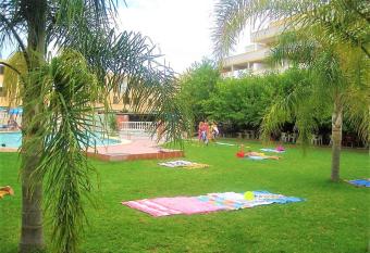 Peniscola Residencial LEK has Smoking rooms