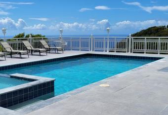 Saba Arawak Hotel allows 18 year olds to book a room