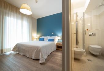 Hotel La Vela has Balcony rooms