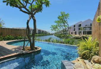 MINH - CASA has Balcony rooms