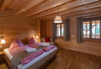 Ferienwohnung Klancnik has Balcony rooms