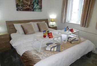 Ramskir Apartment allows 18 year olds to book a room