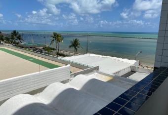 Flat beira mar, Olinda 4 Rodas 315 has Balcony rooms