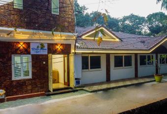 Grande Alpine Hotel has Smoking rooms