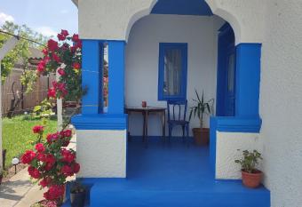 Casa Traditionala Clisciova has Balcony rooms