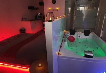 Corazon Loft allows 18 year olds to book a room