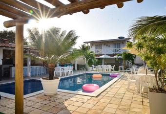 CASA SERRAMBI - 7QTS + PISCINA PRIVATIVA BY SEU FLAT has Smoking/Balcony rooms