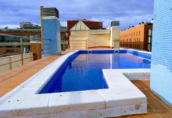 Piso en Terrassa Centro con Piscina Terraza Vistas a 20  de Bcn has Balcony rooms