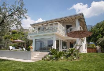 Verdolivo has Balcony rooms