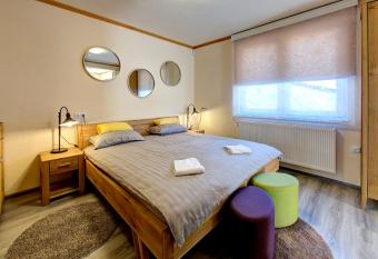 Apartmani Di Casa Dreams has Balcony rooms