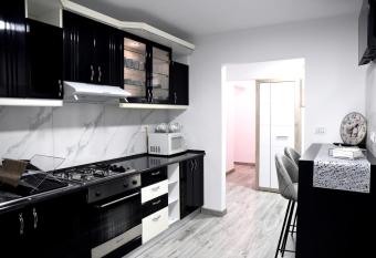 Apartament Adelina has Balcony rooms