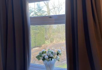 Stansted Airport Guest Rooms allows 18 year olds to book a room