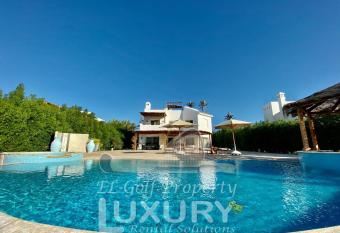 Villa 9 ph-5 with 4 Bed Room has Balcony rooms