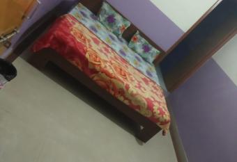 Hotel Big Bell by WB INN allows 18 year olds to book a room