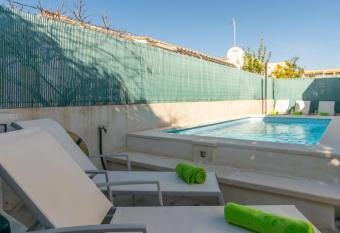 Casa Blanca -Port d Alcudia- has Balcony rooms