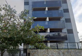 Apartamento Enseada 3 quartos, 8 pessoas has Balcony rooms