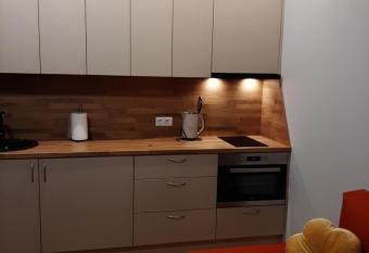 V    i   g 26 K5-11 buto nuoma allows 18 year olds to book a room