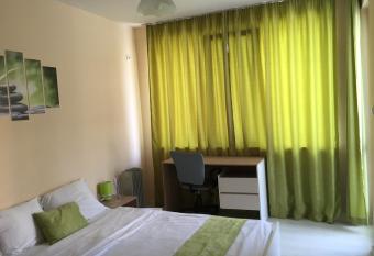 Park apartment - Stara Zagora has Balcony rooms