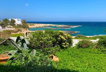 MILORA SuNSET has Balcony rooms