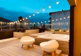 Anden allows 18 year olds to book a room