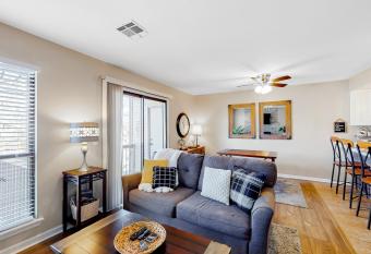 Pointe Royale #9 has Balcony rooms