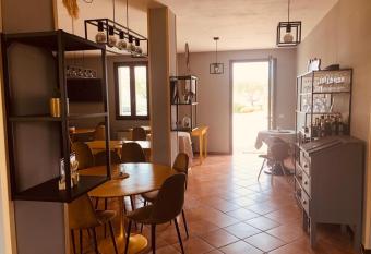 Locanda delle grotte di Onferno has Balcony rooms