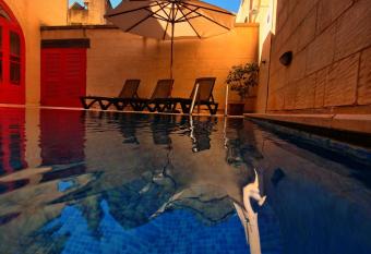 Rosehill Bed and Breakfast has Balcony rooms