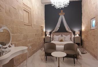 Casal Annunzia Boutique B&B Accomodation has Balcony rooms