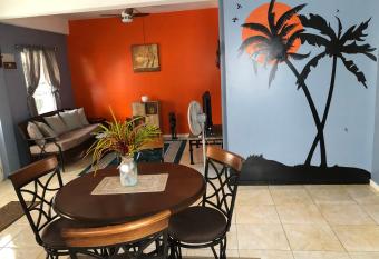 Aupicblue allows 18 year olds to book a room