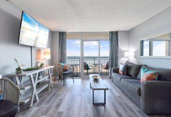 Bay Watch 0439 has Balcony rooms