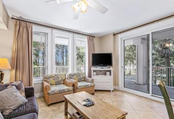 Sand & Serenity has Balcony rooms