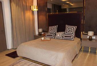 Lovely 3 bedroom apartment in south city ludhiana allows 18 year olds to book a room