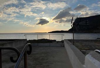 Favignana - Casetta Favonia fronte mare has Balcony rooms