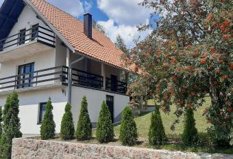 Ku  a sa pogledom na Tornik has Balcony rooms