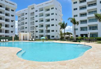 Apartamento en Juan Dolio Tepuy 501 B allows 18 year olds to book a room