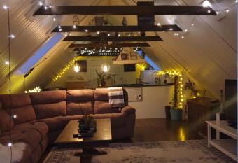 D Lyon Stud and Sporthorses has Balcony rooms