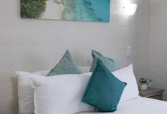 Hillas Ridge Guesthouse allows 18 year olds to book a room