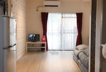 Guest House Fukuoka W202 has Balcony rooms