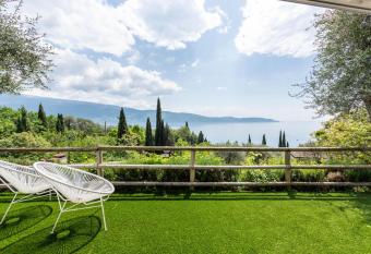 Ferienwohnung Casa 50 has Balcony rooms