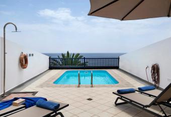 Malvasia 22 has Balcony rooms