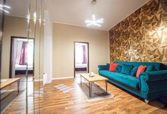 Stunning apartment has Balcony rooms